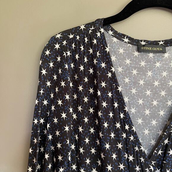 STINE GOYA ALINA JERSEY DRESS in STARS Black Blue White Size XS Long Sleeve Midi - Picture 9 of 16